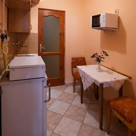 Akacfa 13 Apartment