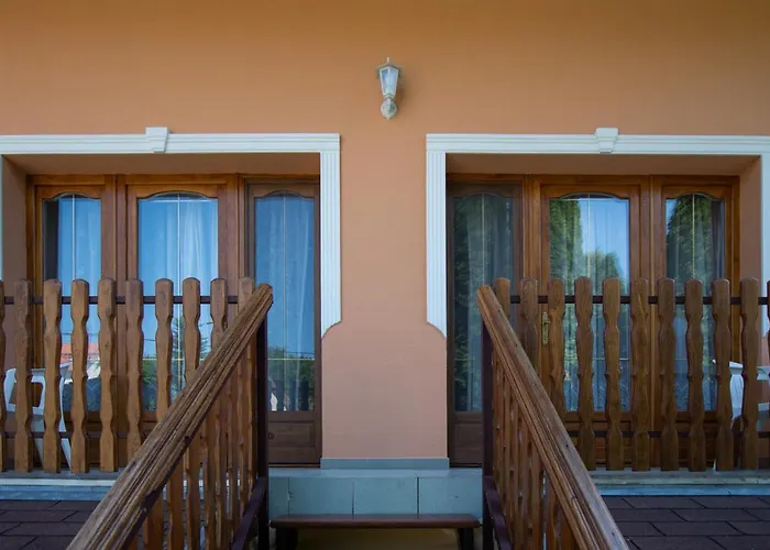 Akacfa 13 * Zalakaros