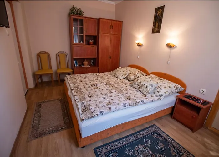 Akacfa 13 Apartament