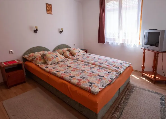 Akacfa 13 Apartament